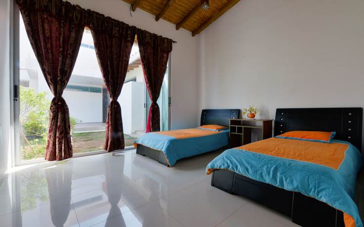 Imagen de la habitación del Hotel Villas Anuhur. Foto 10