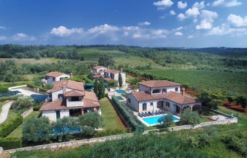 Imagen general del Hotel Villas Barat By Istarski Dvori. Foto 1