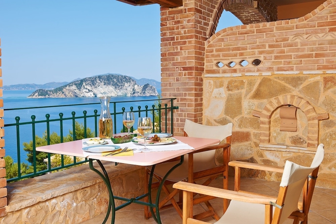 Imagen de la habitación del Hotel Villas Cavo Marathia. Foto 3