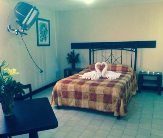Imagen de la habitación del Hotel Villas Cholula, San Andr&eacute;s Cholula. Foto 15