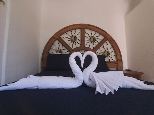 Imagen de la habitación del Hotel Villas Chulavista. Foto 12