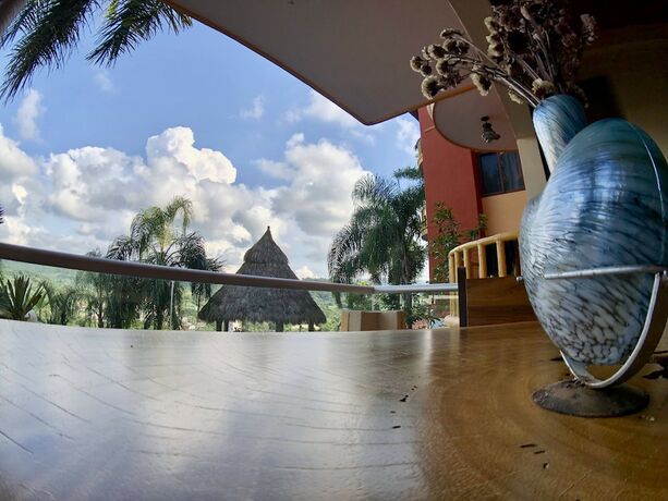 Imagen de la habitación del Hotel Villas Chulavista. Foto 15