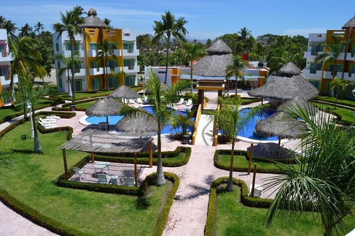 Imagen de los exteriores del Hotel Villas Coco Mango. Foto 17