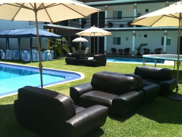 Imagen de los exteriores del Hotel Villas Cuernavaca. Foto 9
