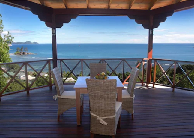 Imagen de la habitación del Hotel Villas De Jardin. Foto 8