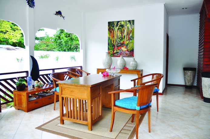 Imagen de los interiores del Hotel Villas De Mer. Foto 13