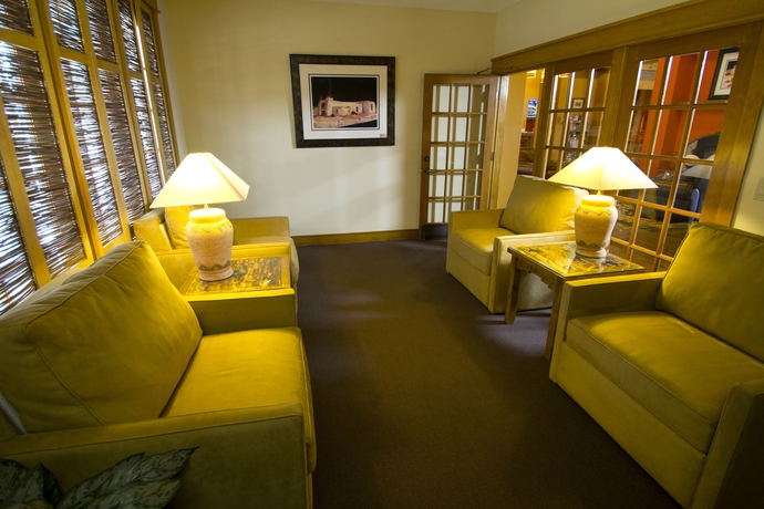 Imagen de los interiores del Hotel Villas De Santa Fe. Foto 9