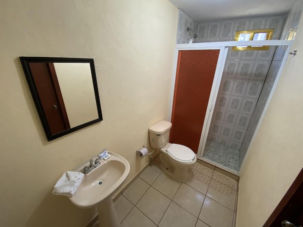 Imagen de la habitación del Hotel Villas Del Sol. Foto 13