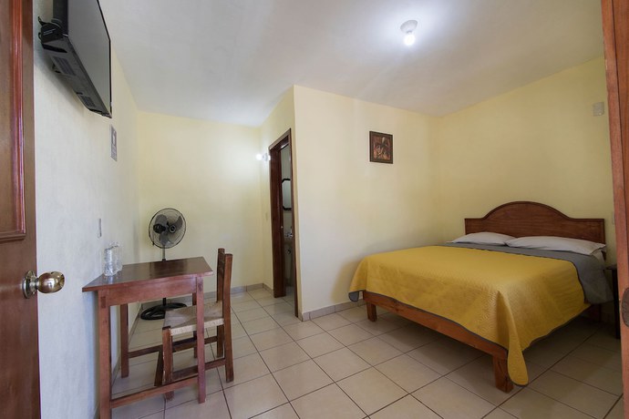 Imagen de la habitación del Hotel Villas Del Sol. Foto 15