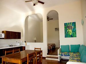 Imagen de los interiores del Hotel Villas El Parque. Foto 6