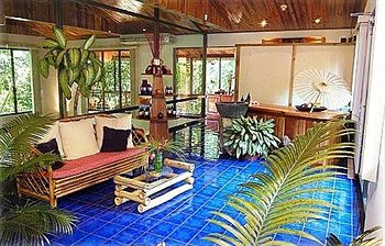 Imagen de los interiores del Hotel Villas El Parque. Foto 8