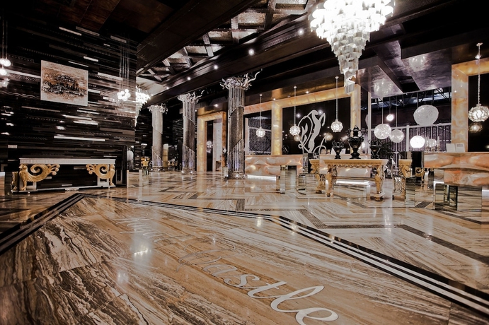 Imagen de los interiores del Hotel Villas Elenite Premium. Foto 18