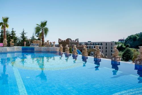 Imagen general del Hotel Villas Elenite Premium - Ultra All Inclusive & Aqua Park. Foto 2