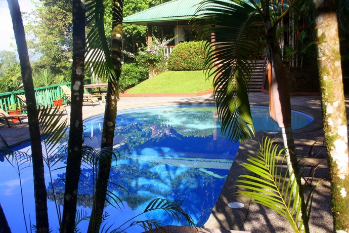 Imagen de la piscina del Hotel Villas Gaia. Foto 16
