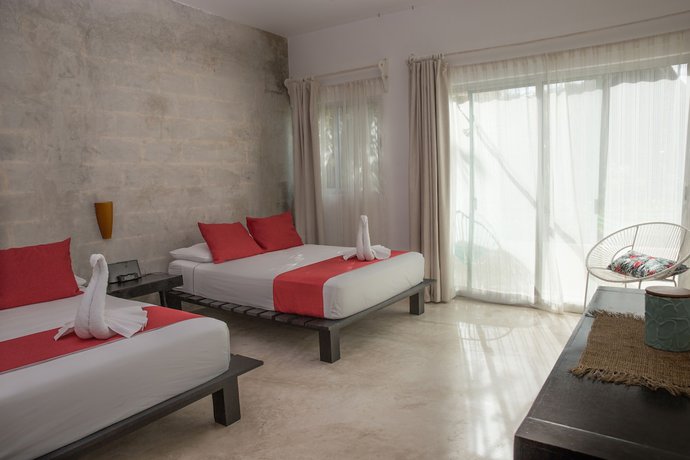 Imagen de la habitación del Hotel Villas H2O. Foto 7