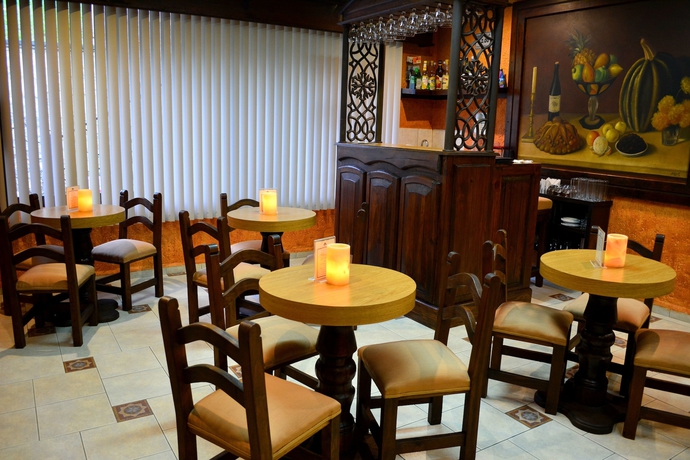 Imagen del bar/restaurante del Hotel Villas Layfer Familia Y Vacaciones Cordoba Veracruz Mexico. Foto 6