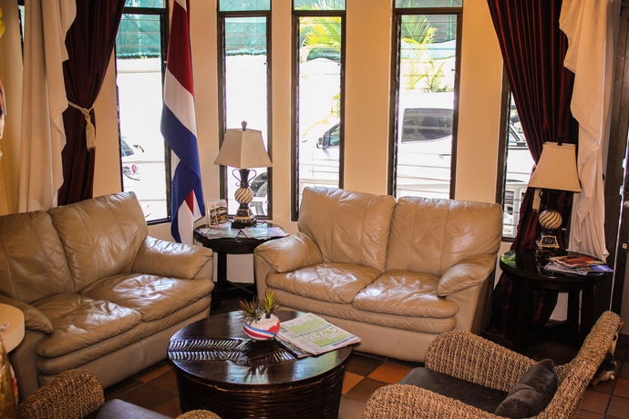 Imagen de los interiores del Hotel Villas Lirio. Foto 15