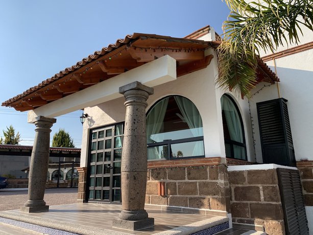 Imagen de la habitación del Hotel Villas Mahando. Foto 4