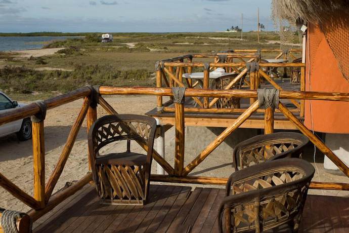 Imagen de la habitación del Hotel Villas Mar y Arena. Foto 5