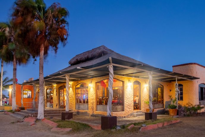 Imagen de los interiores del Hotel Villas Mar y Arena. Foto 18