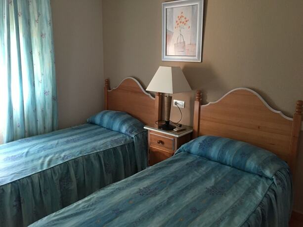 Imagen de la habitación del Hotel Villas Marbesa Club. Foto 17