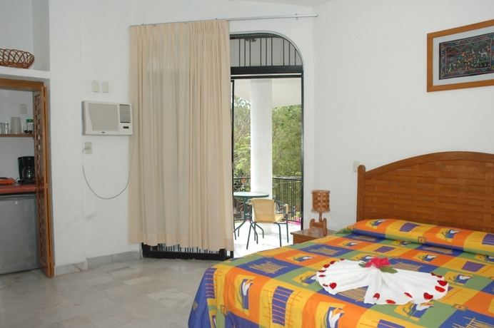 Imagen de la habitación del Hotel Villas Mercedes. Foto 4