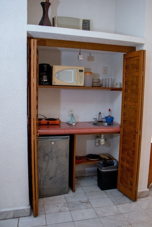 Imagen de la habitación del Hotel Villas Mercedes. Foto 9