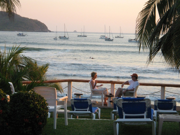 Imagen de los exteriores del Hotel Villas Miramar. Foto 7