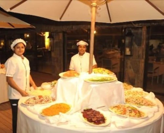 Imagen del bar/restaurante del Hotel Villas Mon Plaisir. Foto 5