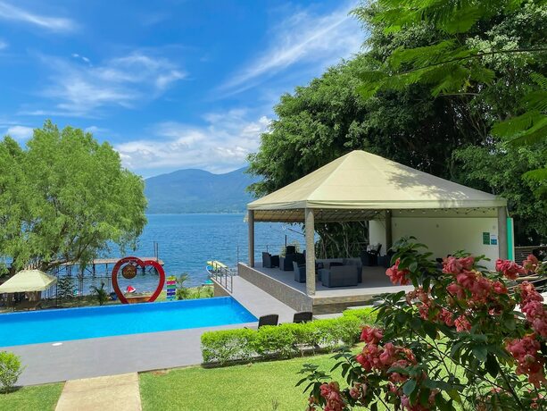 Imagen general del Hotel Villas Noelia. Foto 8