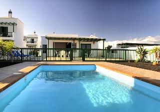 Imagen de la piscina del Hotel Villas Nohara. Foto 7