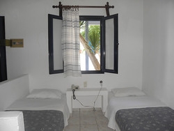 Imagen de la habitación del Hotel Villas Papadakis. Foto 2