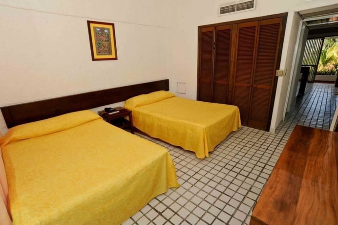 Imagen de la habitación del Hotel Villas Para&iacute;so. Foto 6