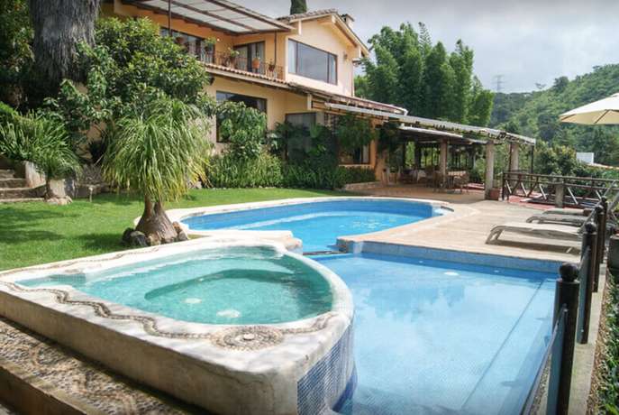 Imagen de la piscina del Hotel Villas Paraiso. Foto 19