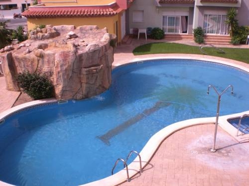 Imagen de los exteriores del Hotel Villas Port Tropical. Foto 9