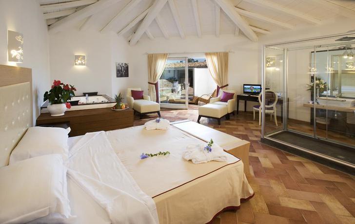 Imagen de la habitación del Hotel Villas Resort. Foto 4