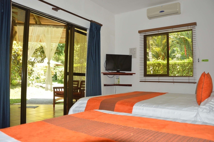 Imagen de la habitación del Hotel Villas Rio Mar. Foto 7