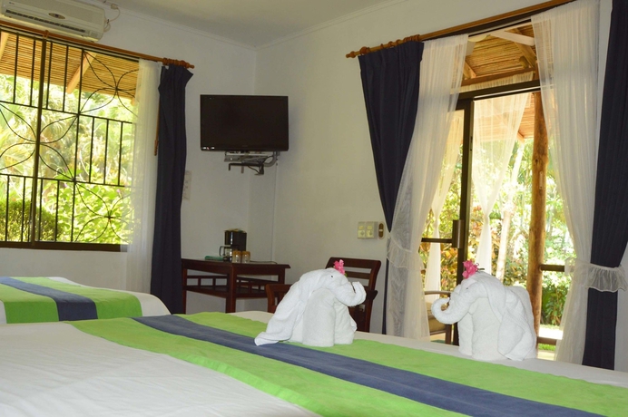 Imagen de la habitación del Hotel Villas Rio Mar. Foto 9