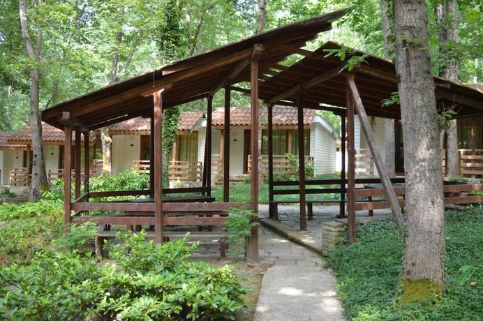 Imagen de los exteriores del Hotel Villas Ropotamo. Foto 13