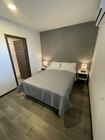 Imagen general del Hotel Villas Santander - Deluxe Stay. Foto 10