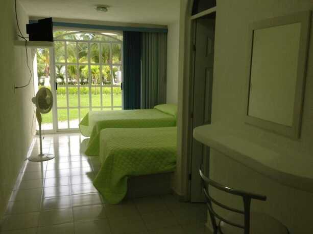 Imagen general del Hotel Villas Sol Diamante. Foto 10