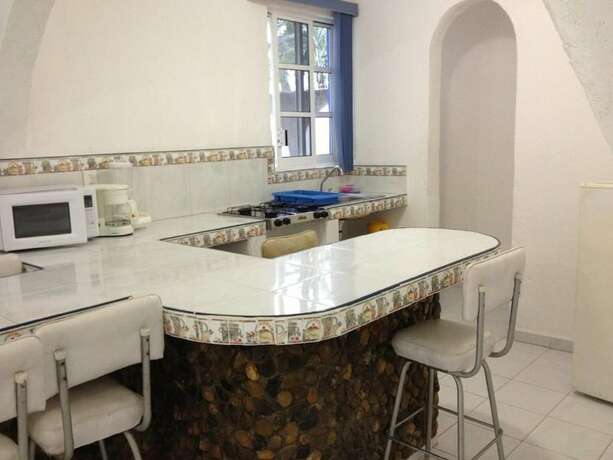Imagen de la habitación del Hotel Villas Sol Diamante. Foto 19
