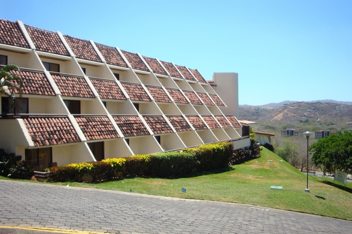 Imagen general del Hotel Villas Sol and Beach Resort - All Inclusive. Foto 2