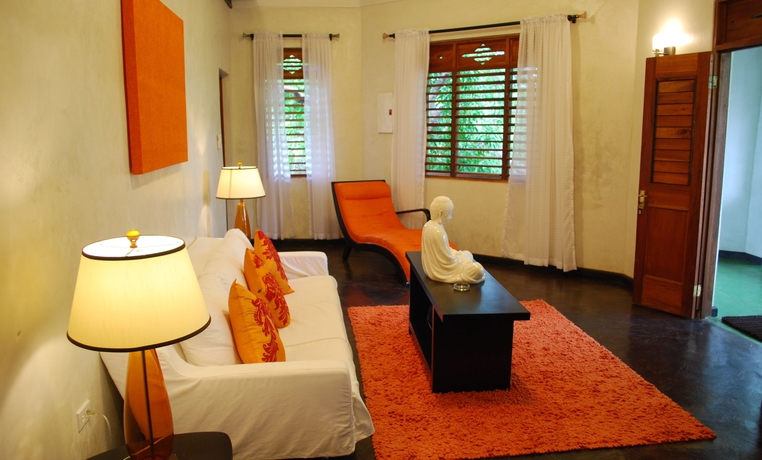 Imagen de los interiores del Hotel Villas Sur Mer. Foto 14