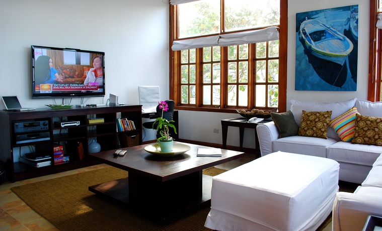 Imagen de los interiores del Hotel Villas Sur Mer. Foto 16