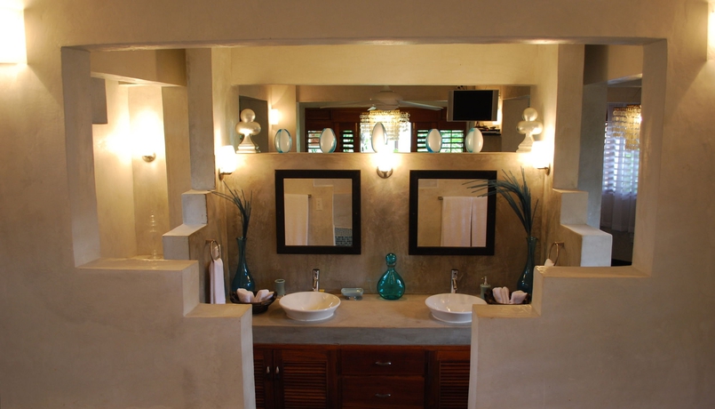 Imagen de la habitación del Hotel Villas Sur Mer. Foto 9