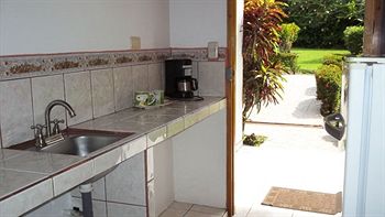 Imagen de la habitación del Hotel Villas Vilma. Foto 4