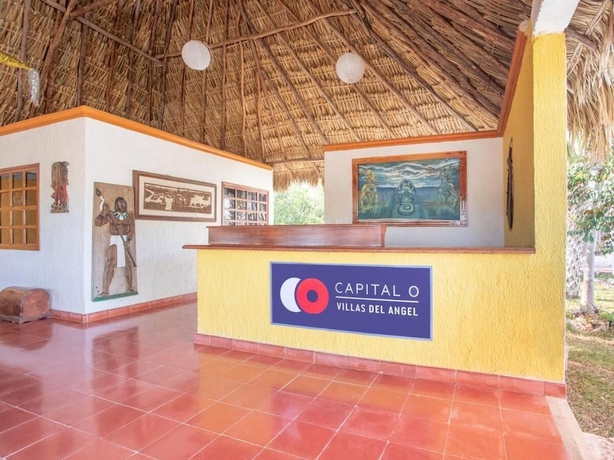 Imagen de los interiores del Hotel Villas del Angel. Foto 18