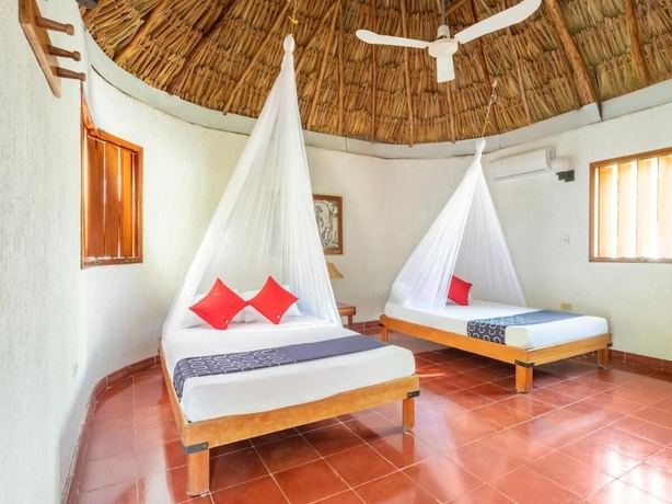 Imagen de la habitación del Hotel Villas del Angel. Foto 7