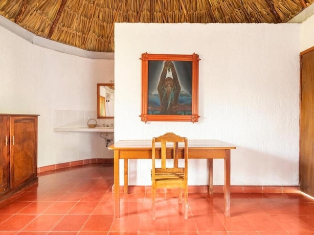 Imagen de la habitación del Hotel Villas del Angel. Foto 10